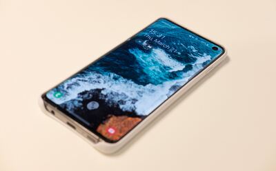  Exploring the Samsung Galaxy Fold Series: Are Foldable Smartph