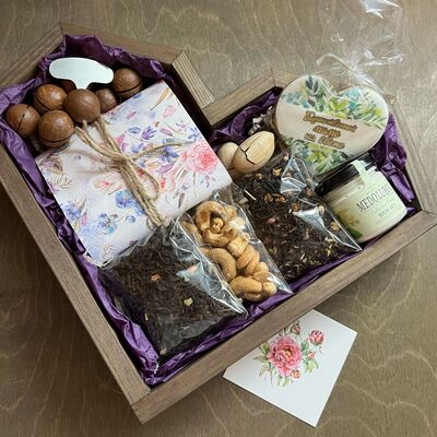 Thoughtful and Heartwarming: The Perfect New Mum Gift Box